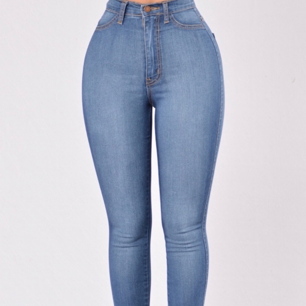 Fashion Nova High Waist Classic Jeans